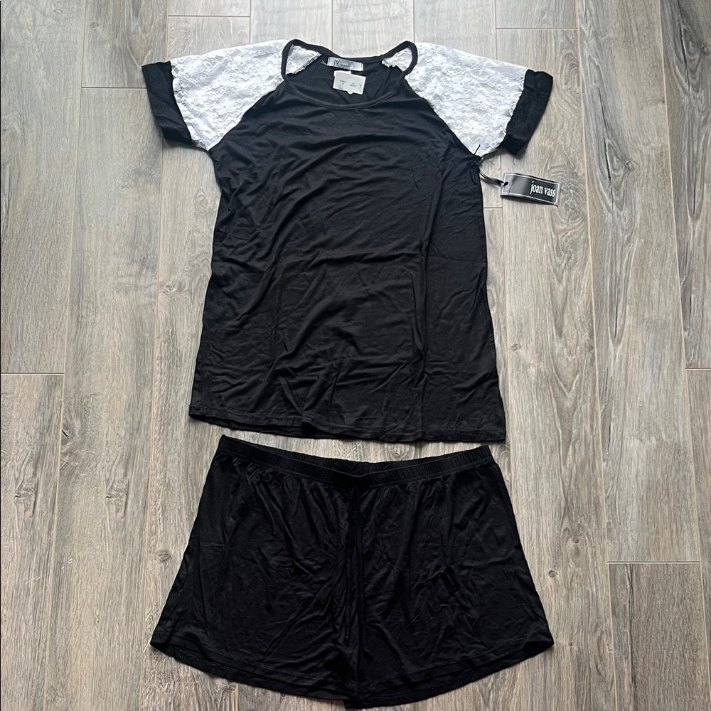 NWT Joan Vass Black and White Lace Sleeve Pajama Set